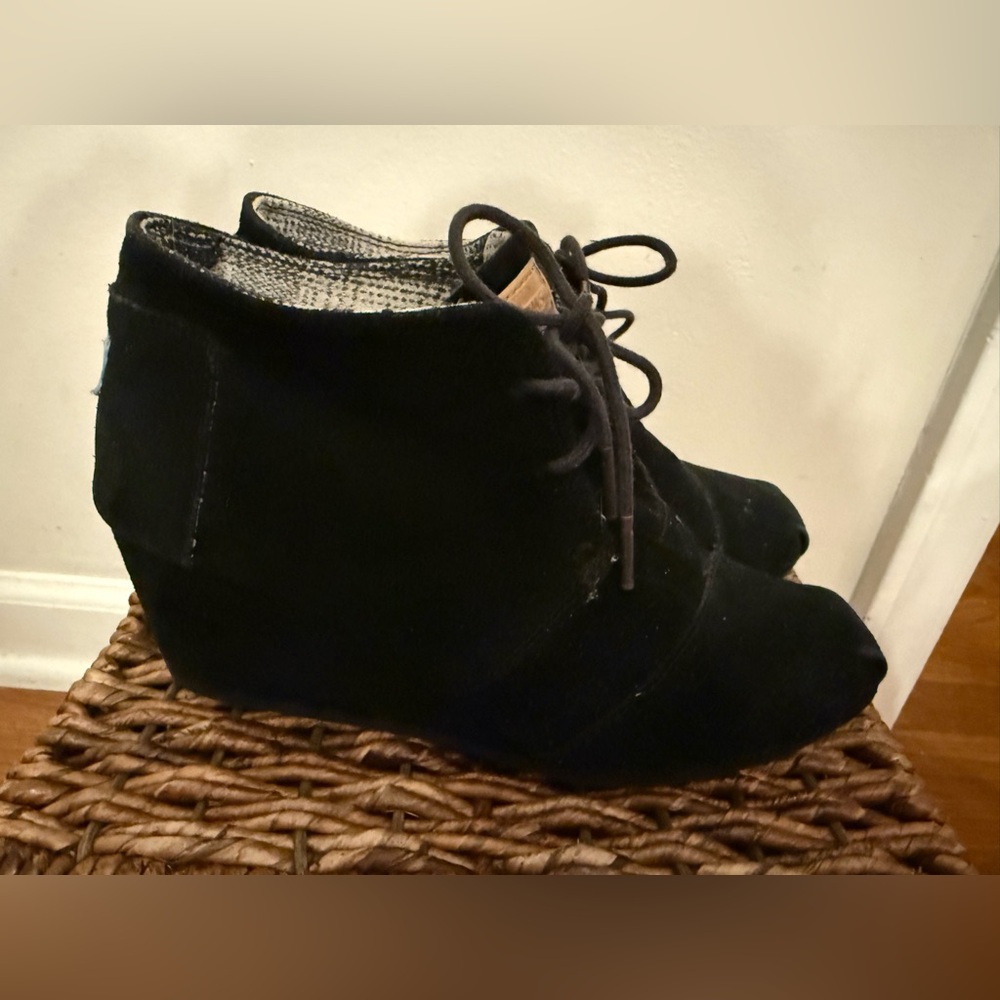 Toms Dark Ankle Booties with Lace-Up